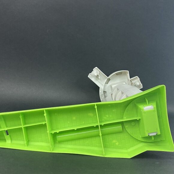 Hot Wheels Mario Kart Circuit Track Part Replacement C-Castle Track Curve Holder - Picture 6 of 8